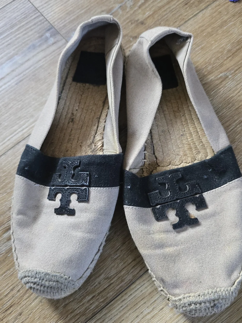 Tory Burch Kids Beige Canvas Slip-On Espadrilles with Black Trim & Logo